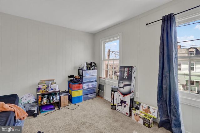 224 W COLLEGE AVE, York, PA 17401