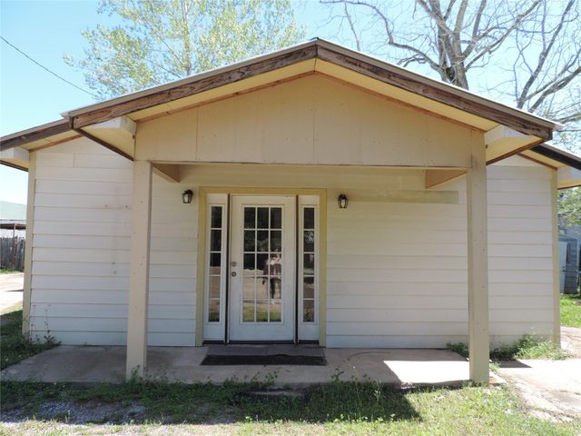 127 S Fenner Avenue, Cleveland, TX 77327