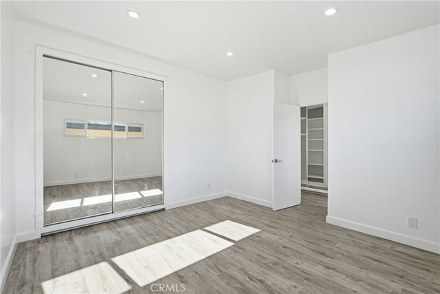 1207 S Catalina Street, Los Angeles, CA 90006