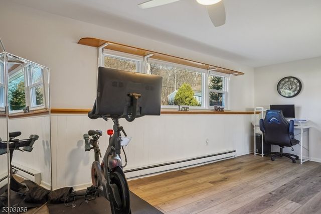 508 Hamilton Dr, Hackettstown Town, NJ 07840