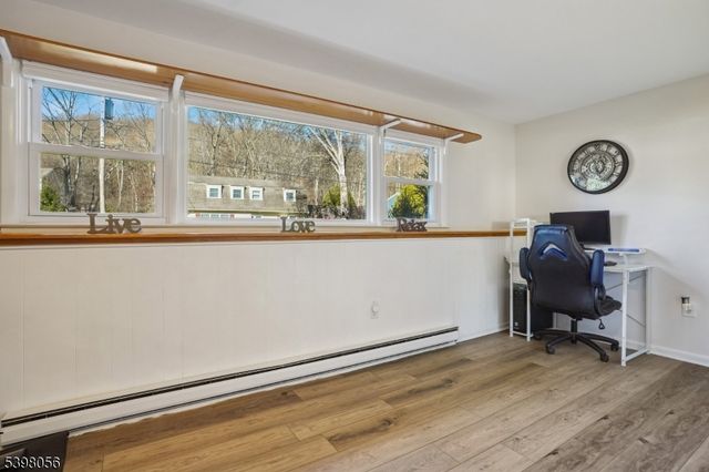 508 Hamilton Dr, Hackettstown Town, NJ 07840