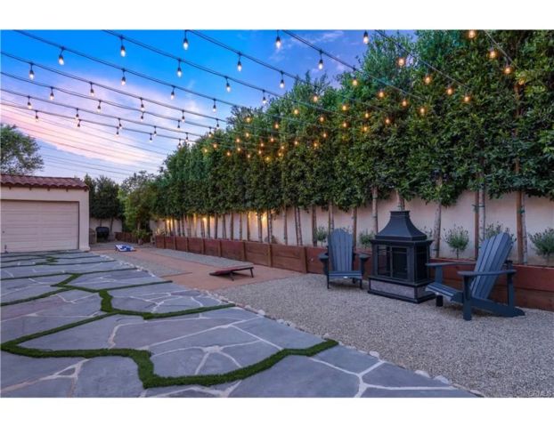 3104 Hollydale Drive, Los Angeles, CA 90039