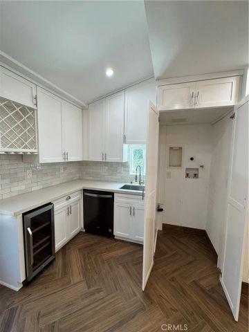 3104 Hollydale Drive, Los Angeles, CA 90039