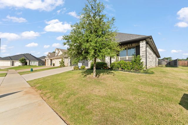 3116 Bent Trail Court, Burleson, TX 76028