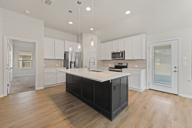 3116 Bent Trail Court, Burleson, TX 76028