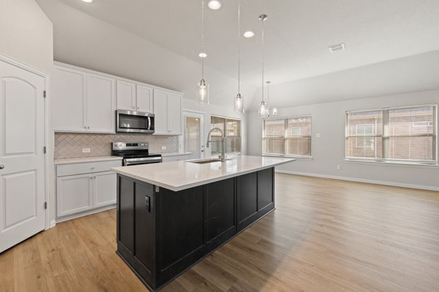 3116 Bent Trail Court, Burleson, TX 76028