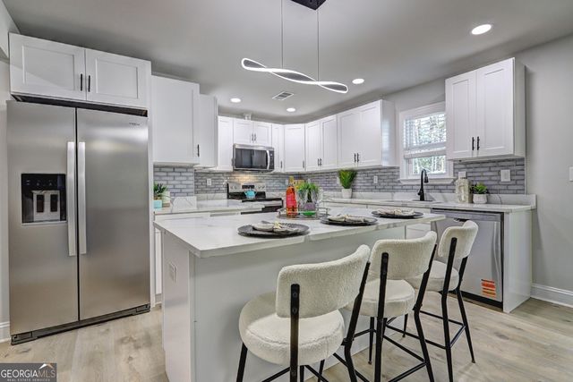 6197 Bermuda Street, Forest Park, GA 30297