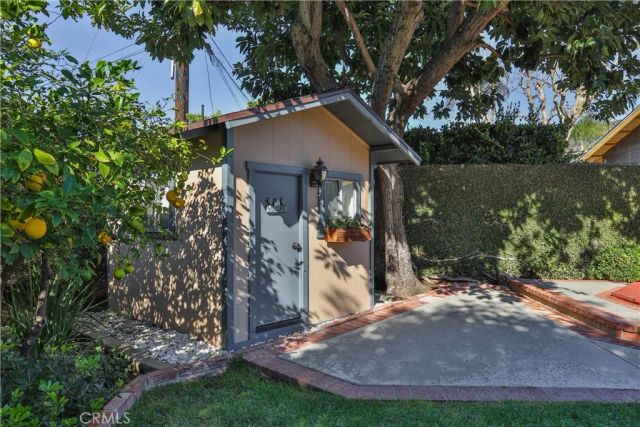 207 S Hacienda Ave., Glendora, CA 91741