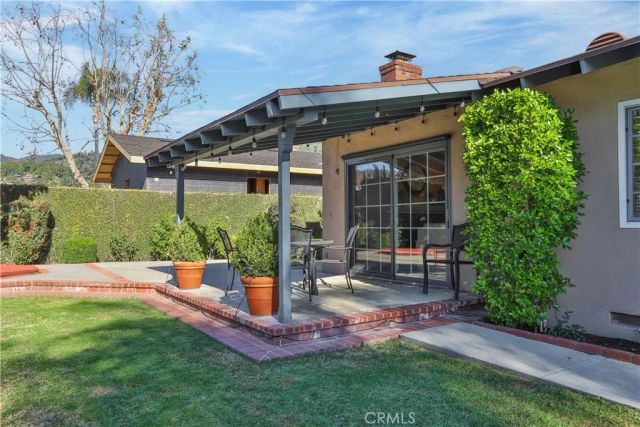 207 S Hacienda Ave., Glendora, CA 91741