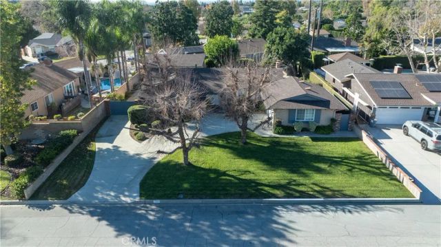 207 S Hacienda Ave., Glendora, CA 91741