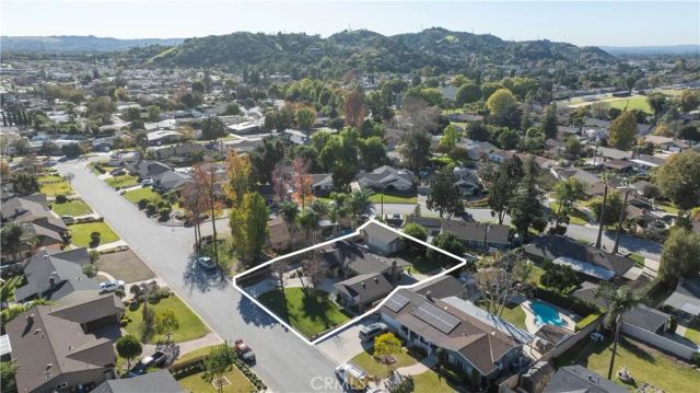 207 S Hacienda Ave., Glendora, CA 91741