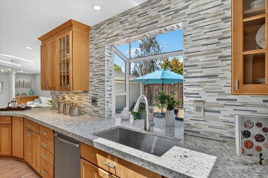 Image 14 of property listing at 1341 Settle Avenue, San Jose, CA 95125