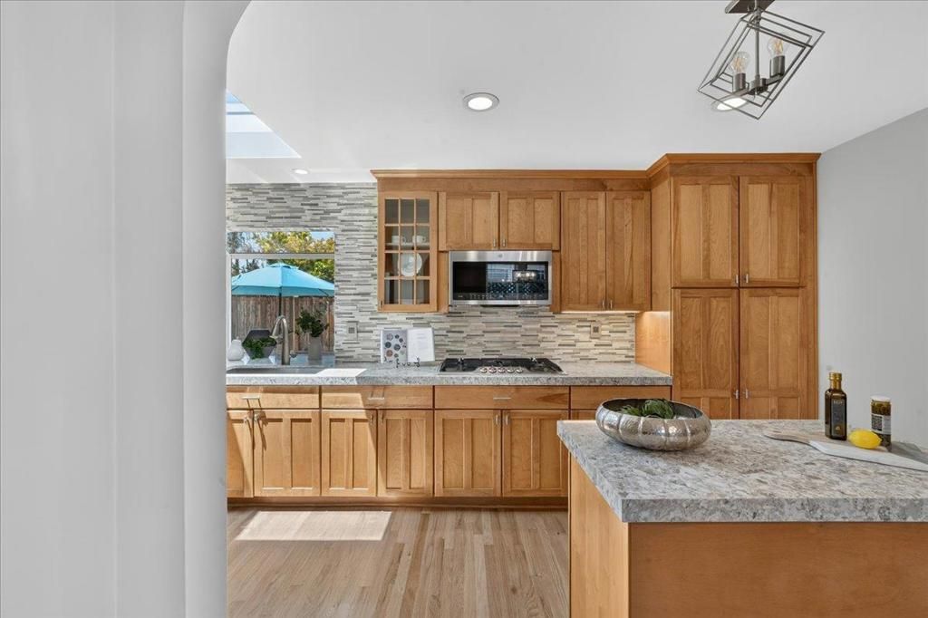 Image 15 of property listing at 1341 Settle Avenue, San Jose, CA 95125