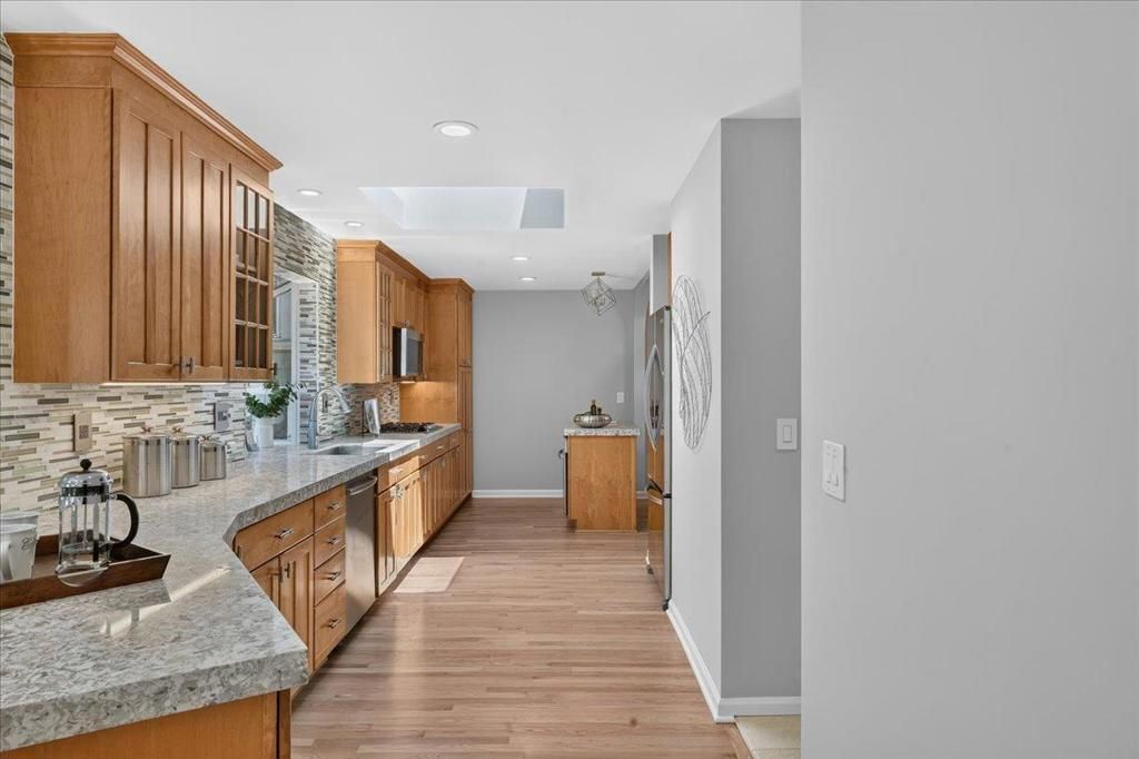 Image 16 of property listing at 1341 Settle Avenue, San Jose, CA 95125