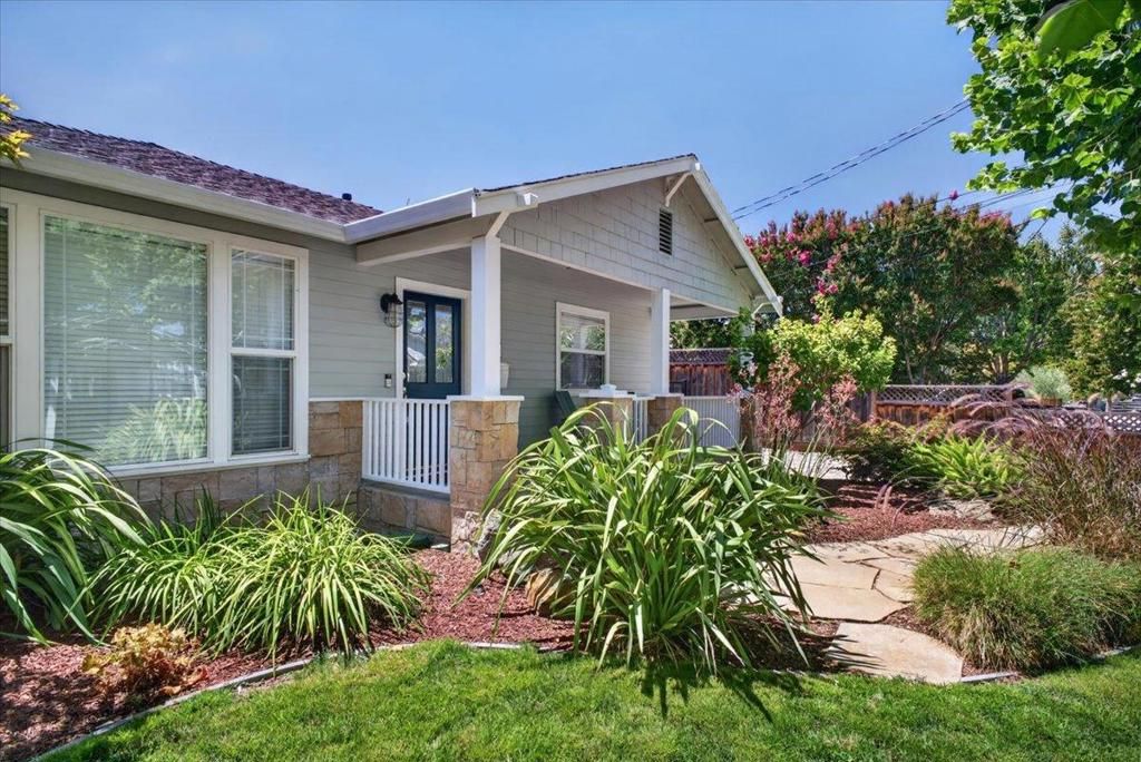 Image 3 of property listing at 1341 Settle Avenue, San Jose, CA 95125