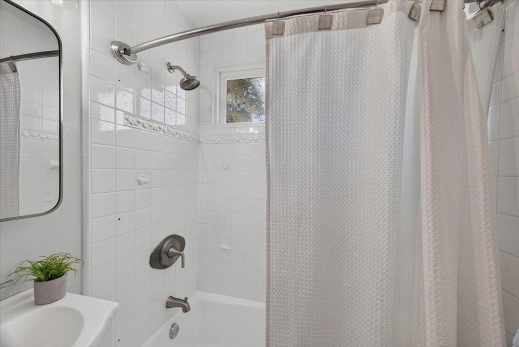 Image 35 of property listing at 1341 Settle Avenue, San Jose, CA 95125