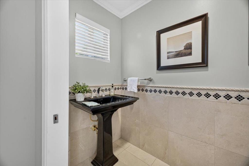Image 40 of property listing at 1341 Settle Avenue, San Jose, CA 95125