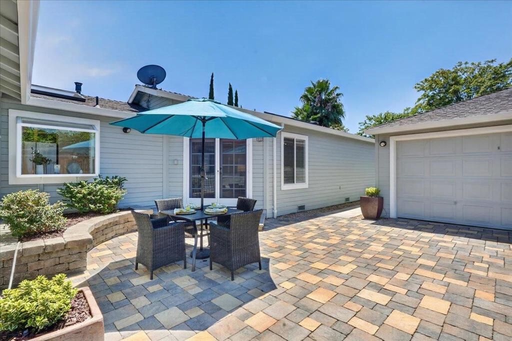 Image 6 of property listing at 1341 Settle Avenue, San Jose, CA 95125