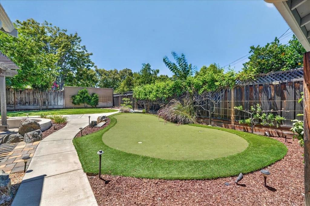 Image 7 of property listing at 1341 Settle Avenue, San Jose, CA 95125