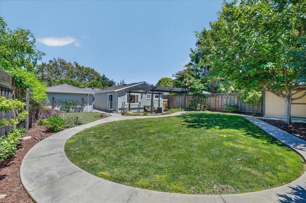 Image 8 of property listing at 1341 Settle Avenue, San Jose, CA 95125