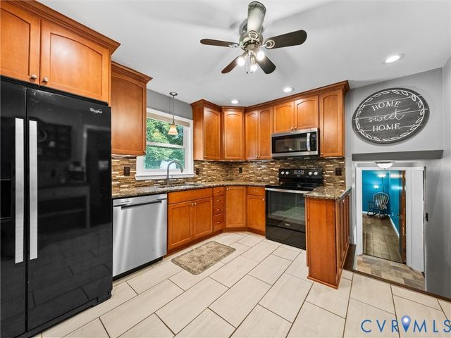11134 Linderwood Dr, Mechanicsville, VA 23116