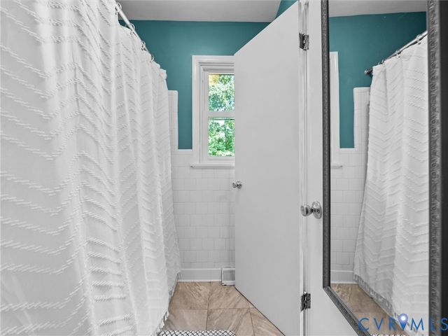 11134 Linderwood Dr, Mechanicsville, VA 23116