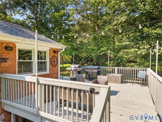 11134 Linderwood Dr, Mechanicsville, VA 23116