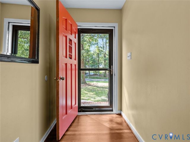 11134 Linderwood Dr, Mechanicsville, VA 23116
