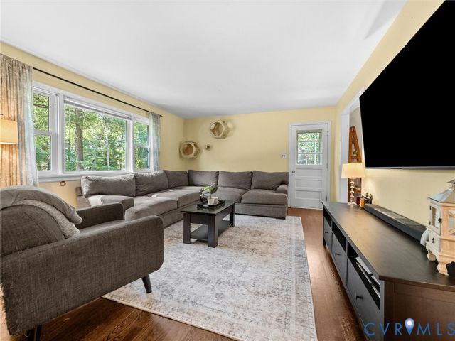 11134 Linderwood Dr, Mechanicsville, VA 23116