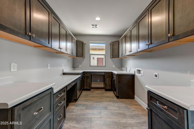 3280 Maverick Drive, Wickenburg, AZ 85390