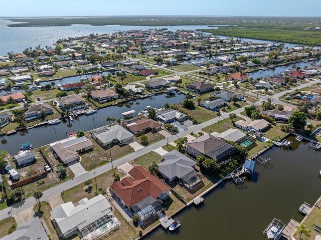 109 PECKHAM STREET SE, Port Charlotte, FL 33952