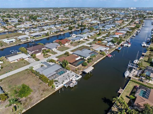 109 PECKHAM STREET SE, Port Charlotte, FL 33952