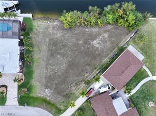 2801 SW 34th TER, Cape Coral, FL 33914