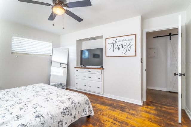 1237 W VOORHIS AVENUE, Deland, FL 32720