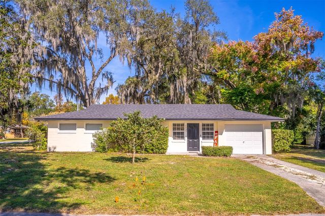 1237 W VOORHIS AVENUE, Deland, FL 32720