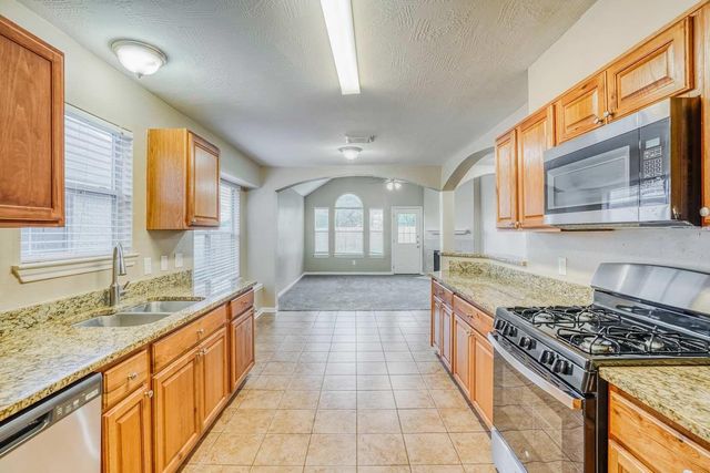 3914 Liberty Square Trail, Fresno, TX 77545