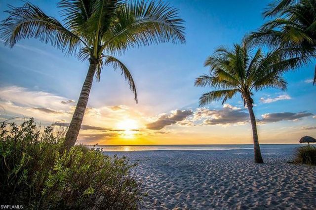 7414 ACORN WAY, Naples, FL 34119