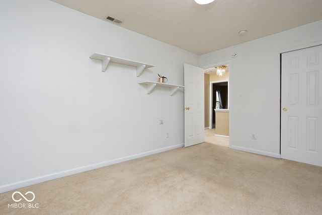 11618 Signet Lane, Indianapolis, IN 46235