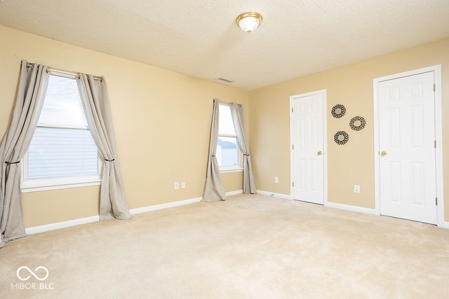 11618 Signet Lane, Indianapolis, IN 46235