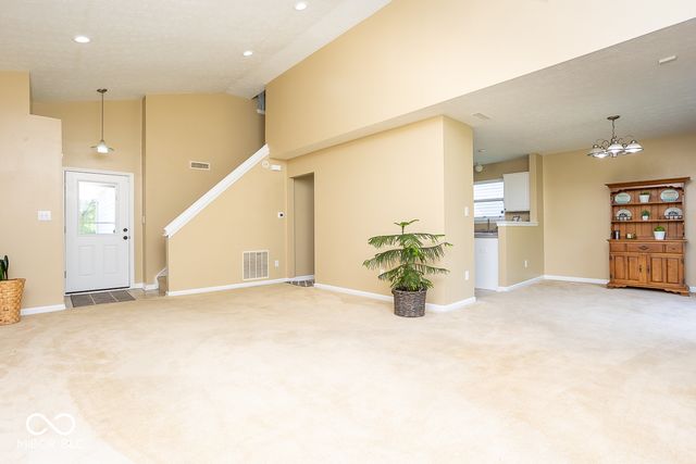 11618 Signet Lane, Indianapolis, IN 46235