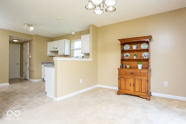 11618 Signet Lane, Indianapolis, IN 46235