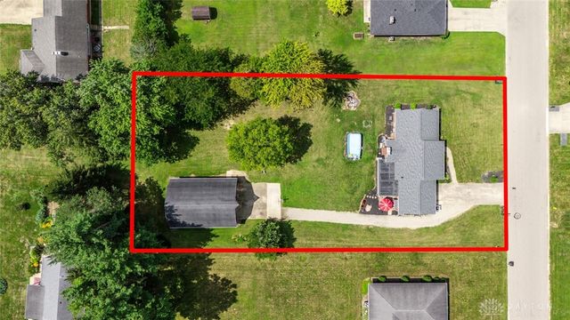 850 Todd Court, Tipp City, OH 45371