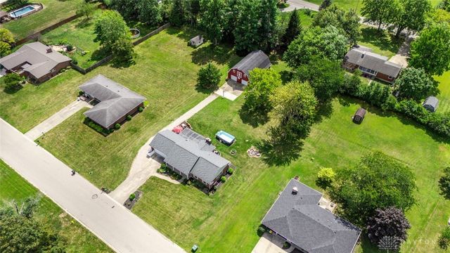 850 Todd Court, Tipp City, OH 45371