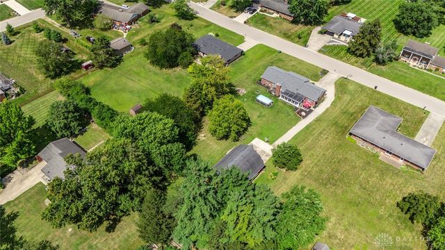 850 Todd Court, Tipp City, OH 45371