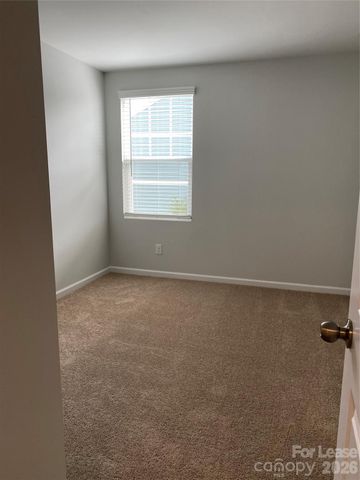 729 Lyndon Station Drive, Pineville, NC 28134