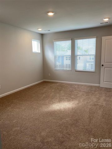 729 Lyndon Station Drive, Pineville, NC 28134