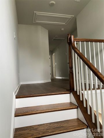 729 Lyndon Station Drive, Pineville, NC 28134