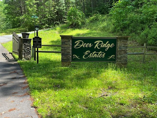 465 Confederate Circle, Murphy, NC 28906