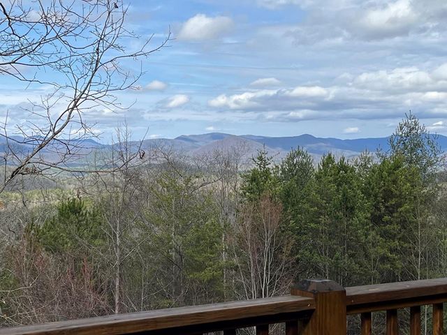 465 Confederate Circle, Murphy, NC 28906
