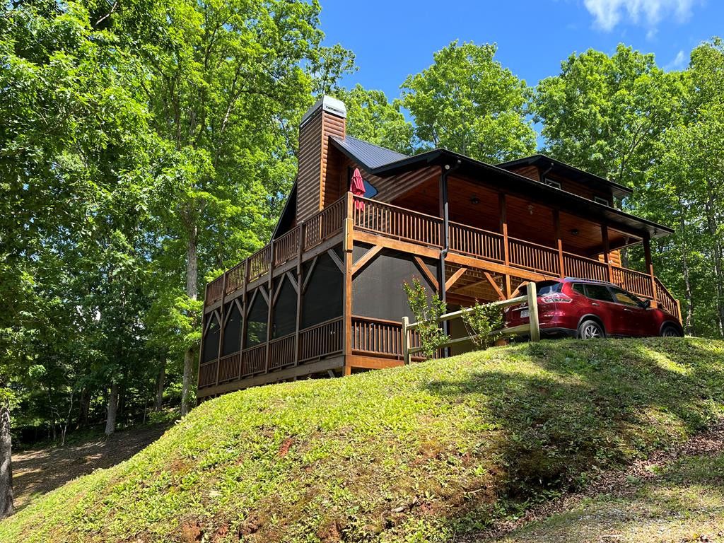 465 Confederate Circle, Murphy, NC 28906